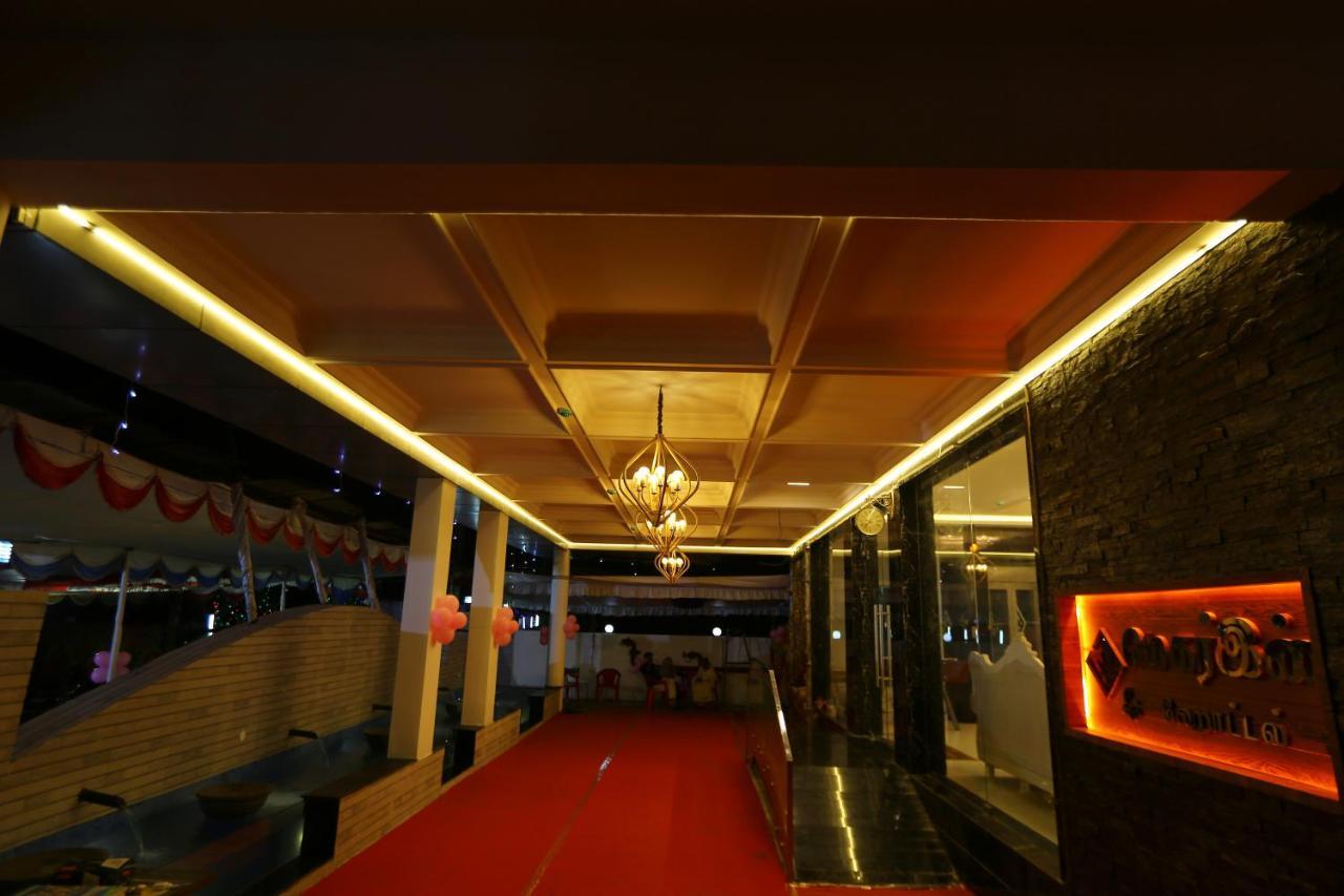 קראיקודי Mehar Inn Hotel מראה חיצוני תמונה